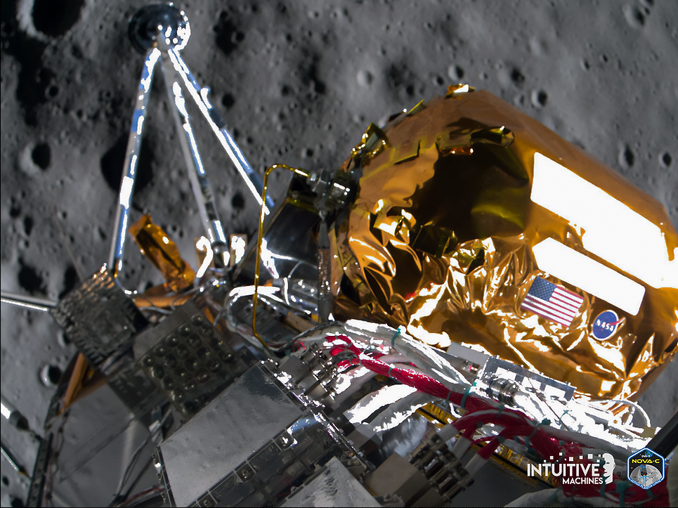 Odysseus descends to the Moon.